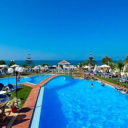 Mikes & Hotel Chania (Crete)